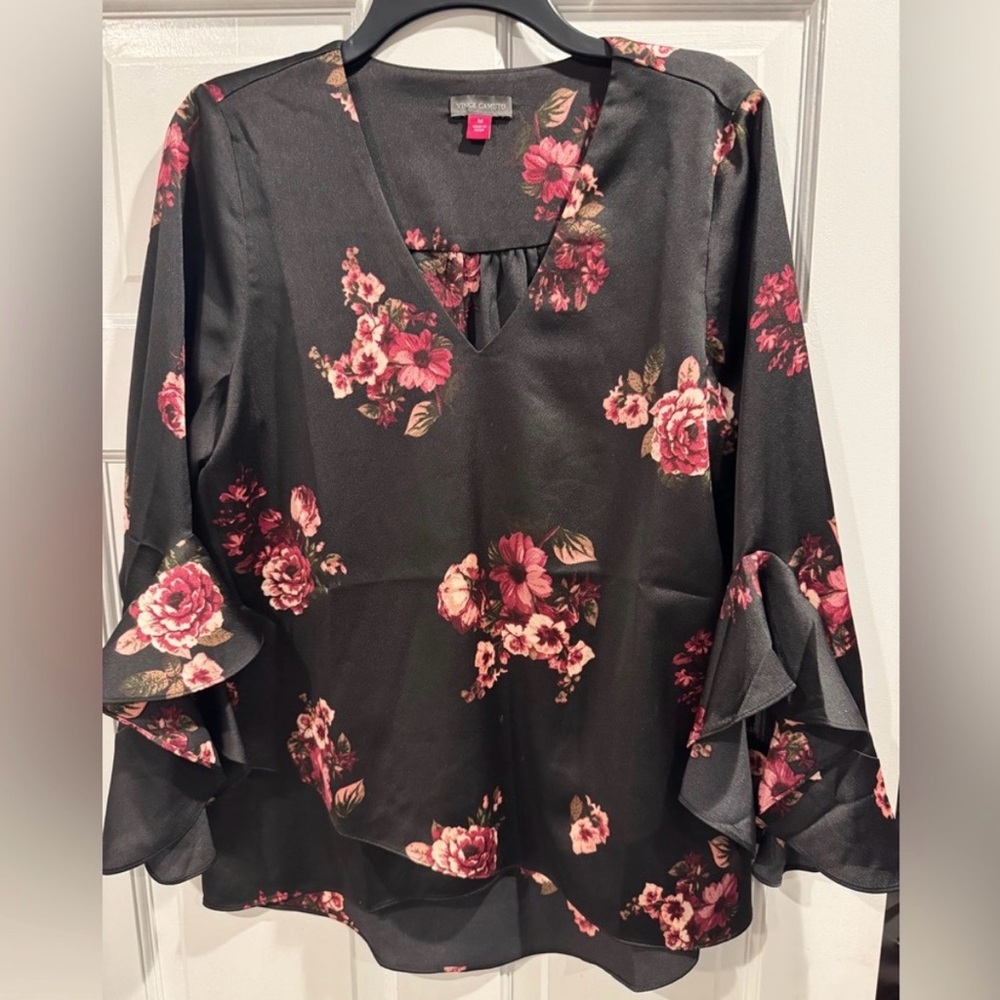 NWT Vince Camuto Womens Black Floral Bell Sleeve - Picture 6 of 6